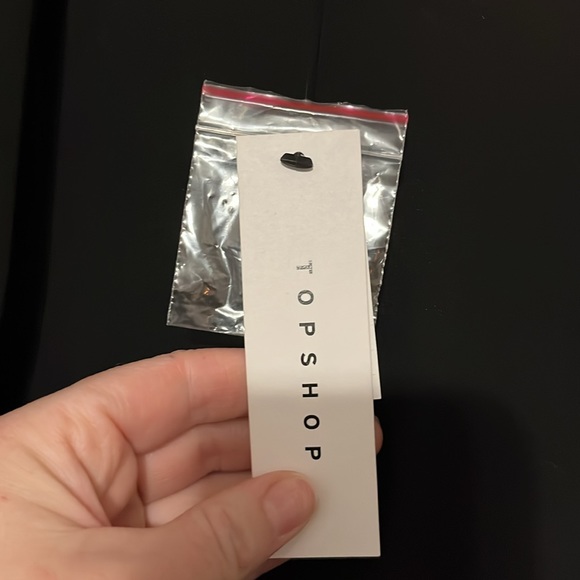 Top Shop - Picture 4 of 5